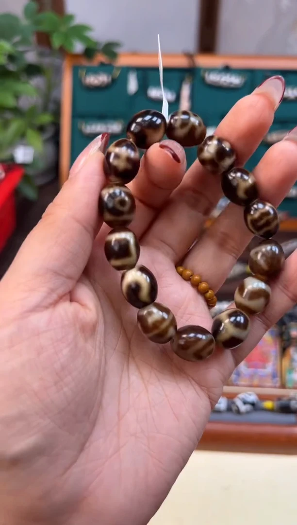 合金颈饰玛瑙/玉髓（覆膜）30.(微瑕随机发货)