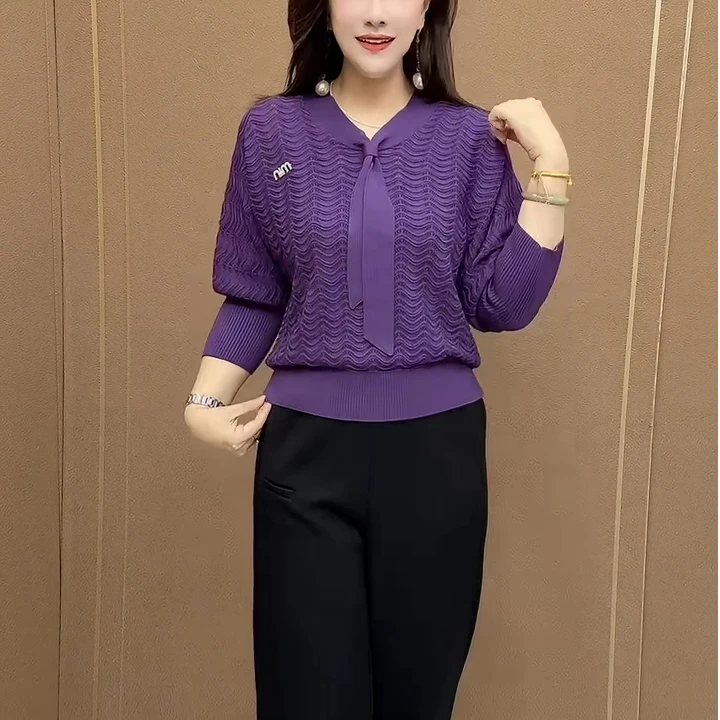2025年气质优雅女士v领百搭上衣大码薄款中年妈妈宽松显瘦针织衫