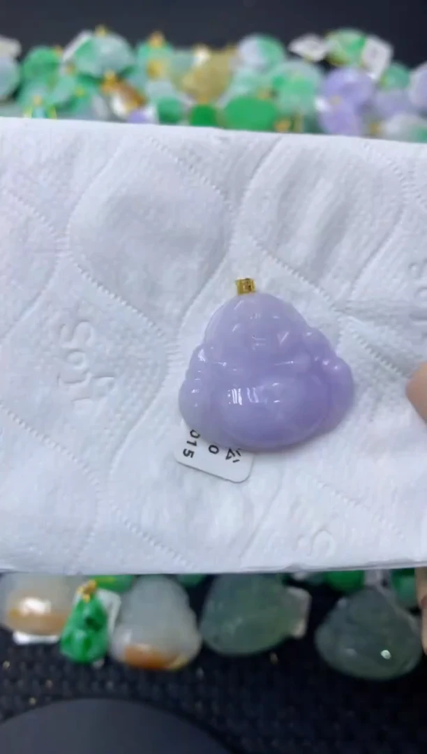 颈饰18K金镶嵌翡翠天然缅甸翡翠A货