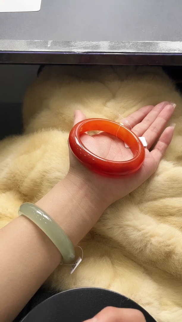 未镶嵌手镯石英质玉j61-HHB64+