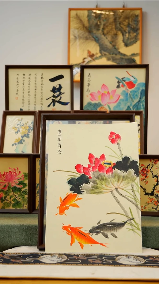 国画A3不落名绘画带框发货   606