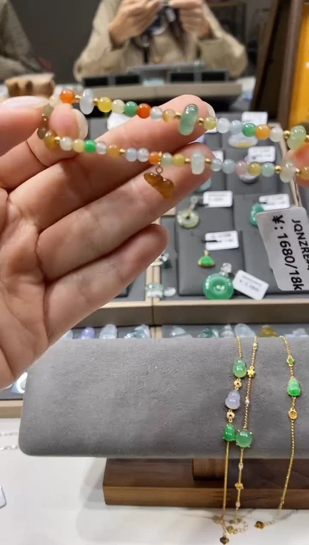 未镶嵌手链翡翠手串