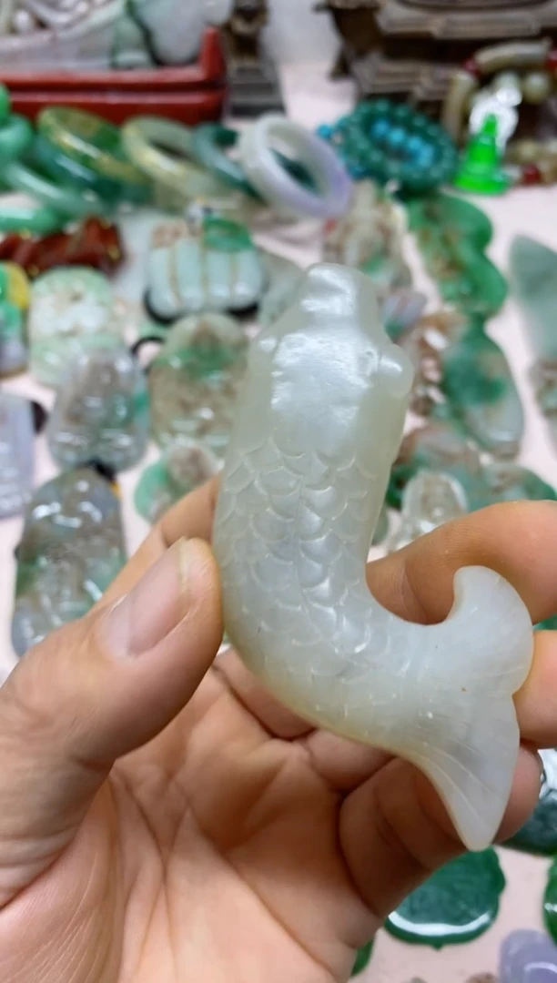 【闪购商品】60直播间的实时画面