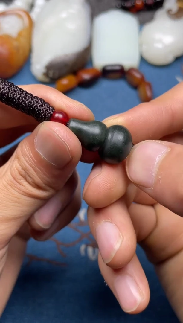 颈饰未镶嵌和田玉23