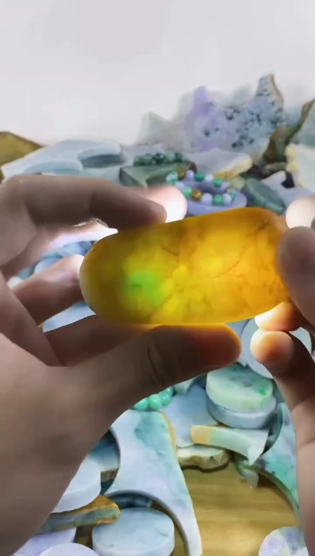 翡翠裸石纯天然A货翡翠149