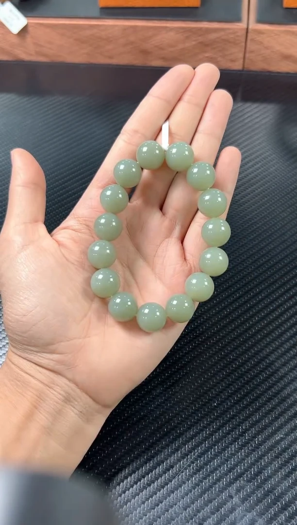 未镶嵌手串和田玉且末微色差近矿卡14