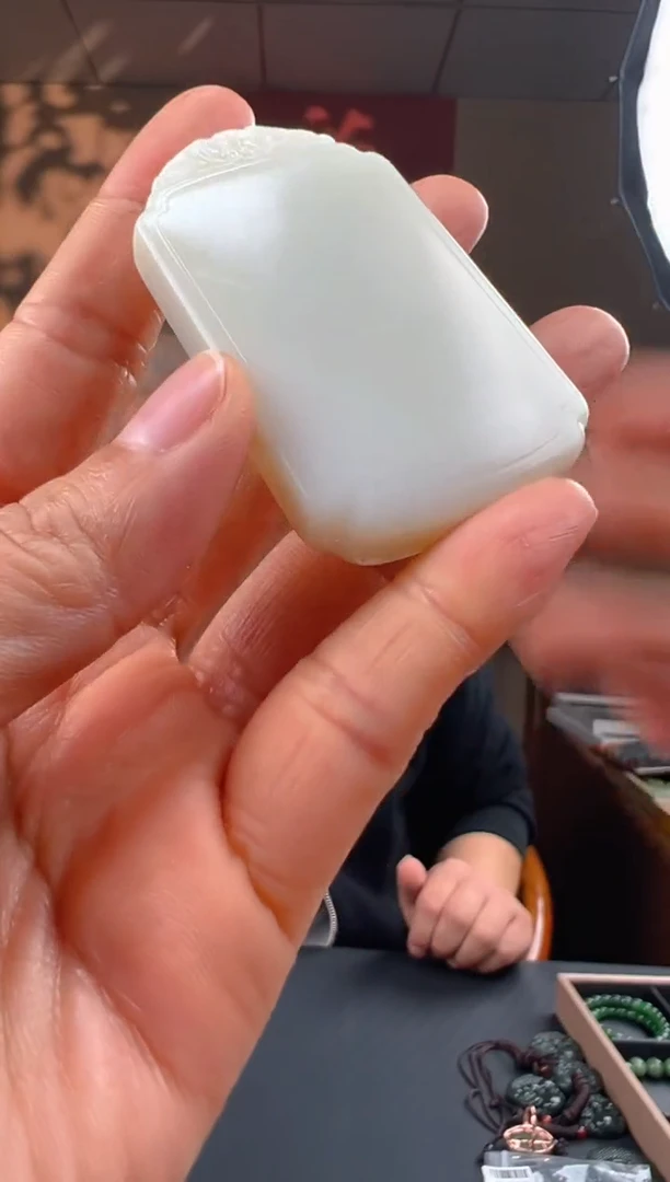 颈饰未镶嵌和田玉a71