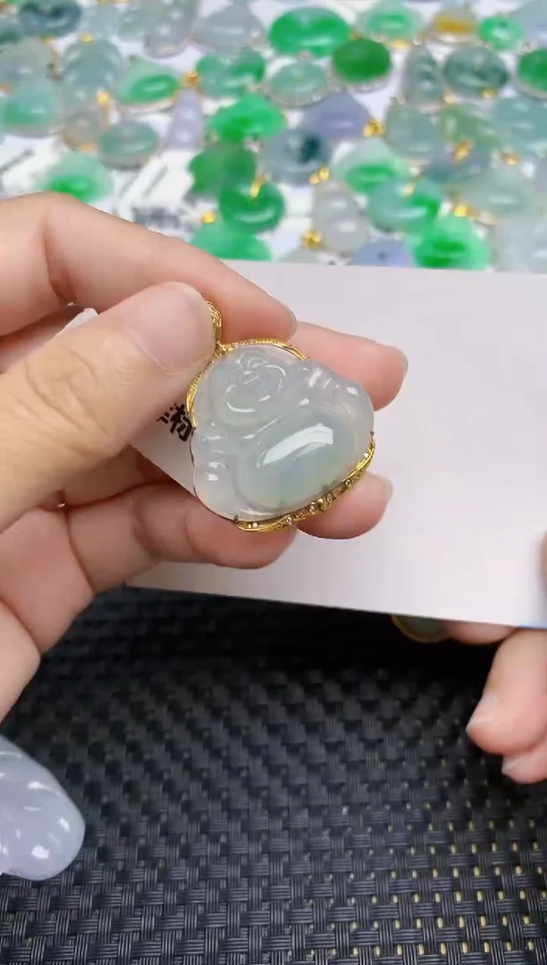 翡翠18K金镶嵌颈饰天然翡翠A货