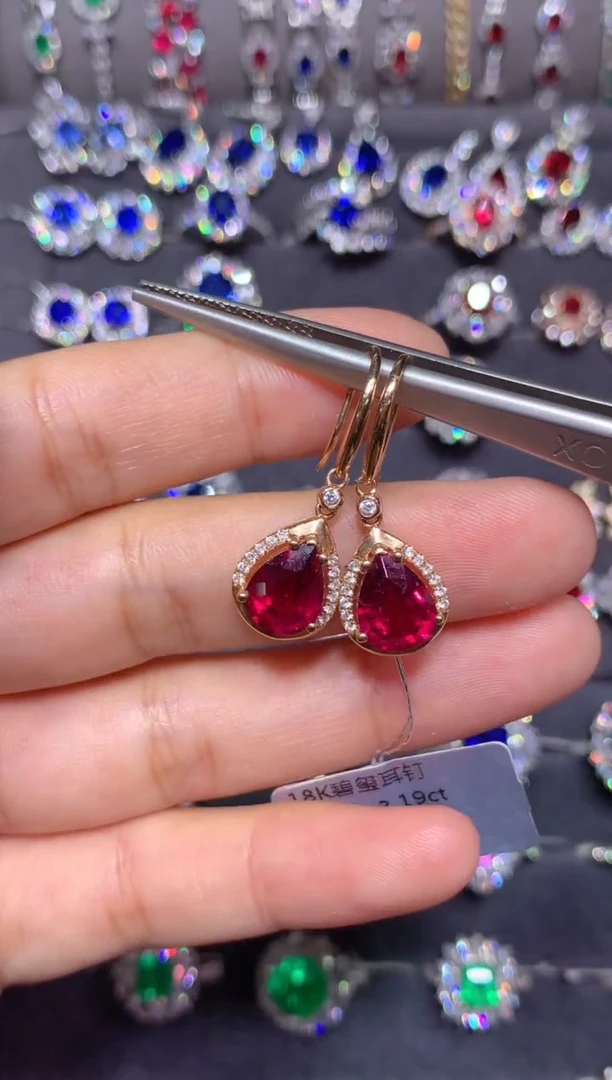 18K金镶嵌耳坠碧玺猫眼3.19CT