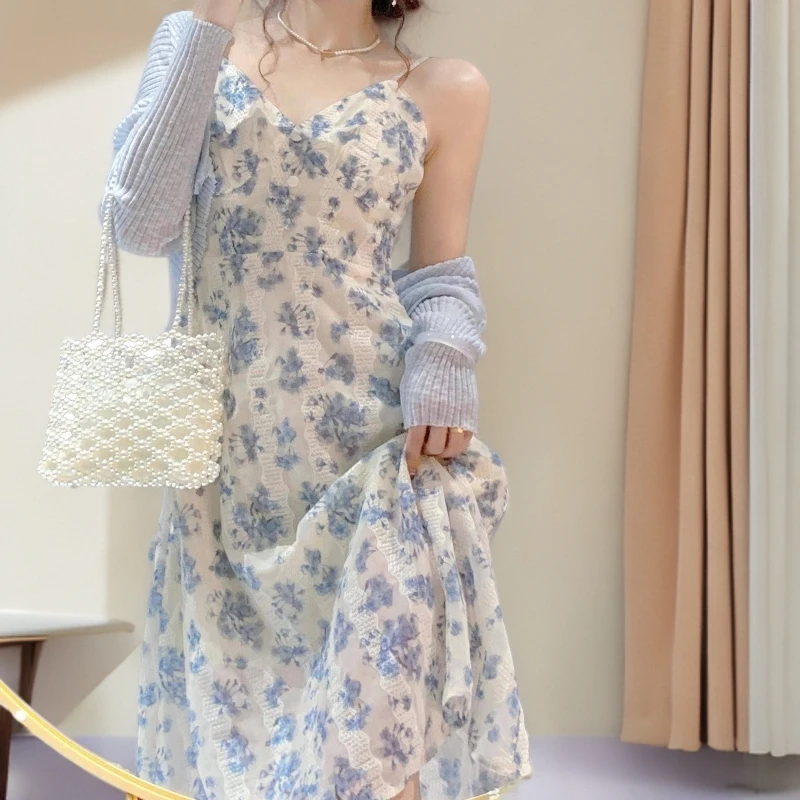 连衣裙裙子碎花显瘦气质吊带裙夏季复古春夏初恋收腰甜美