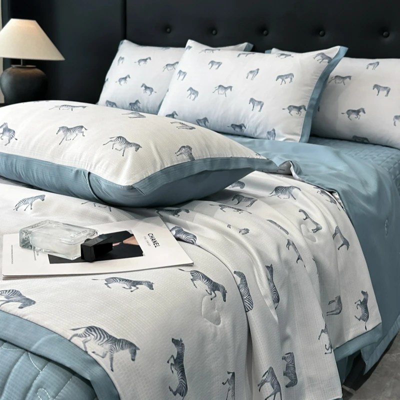 轻奢凉感丝夏被床盖四件套夏季简约夏凉被可水洗冰丝空调被薄被子