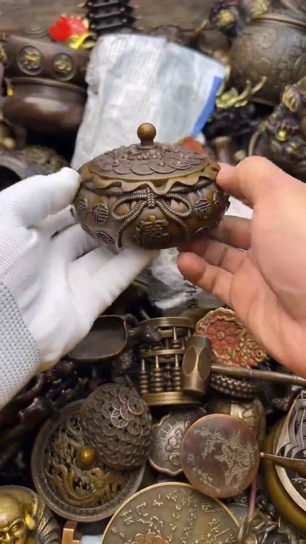 精美铜器，点击下单