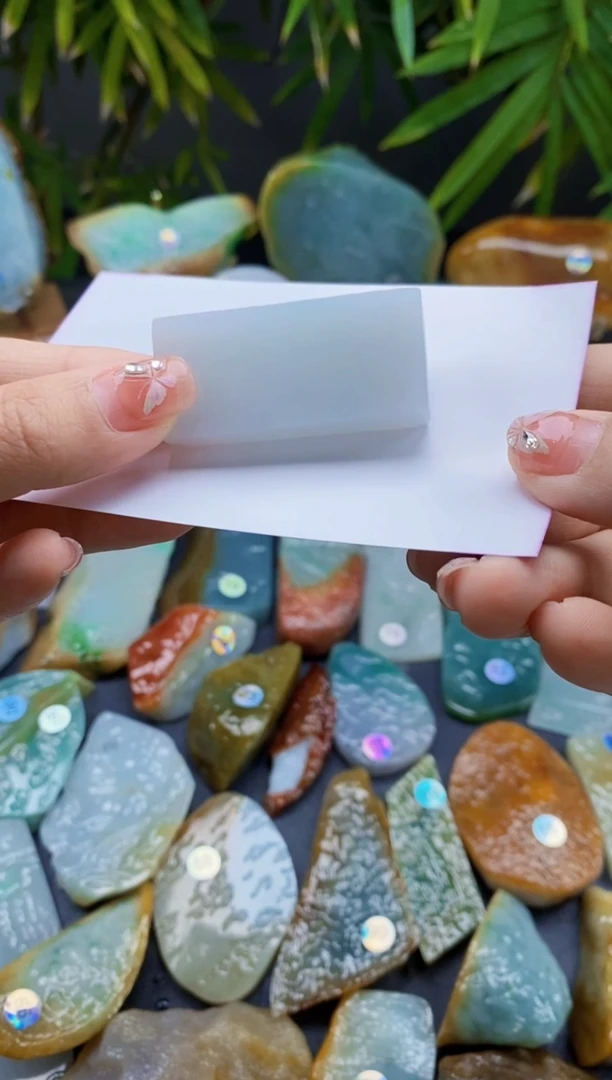 【闪购商品】定制翡翠未镶嵌翡翠