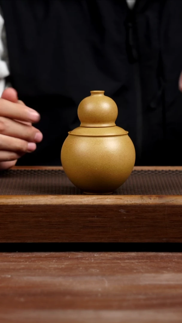 茶壶紫砂黄金段吉祥三宝容量大200中100小25