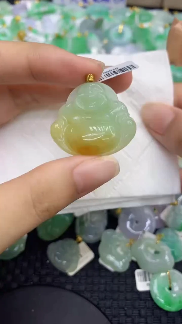 颈饰18K金镶嵌翡翠天然缅甸A货翡翠
