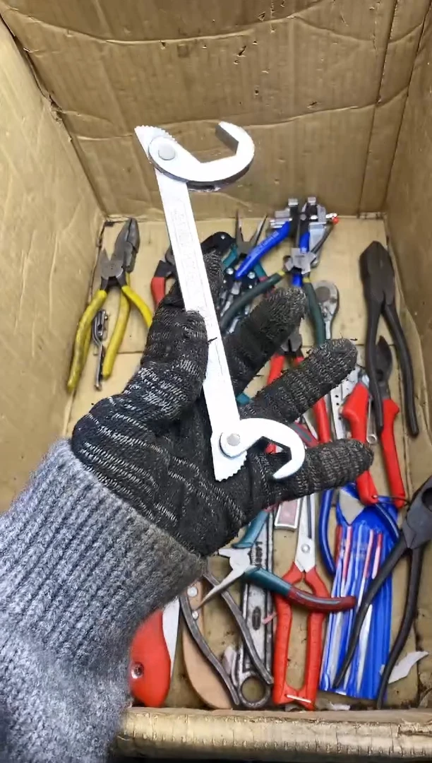 菏****训五金园艺农具厨具工具闪购