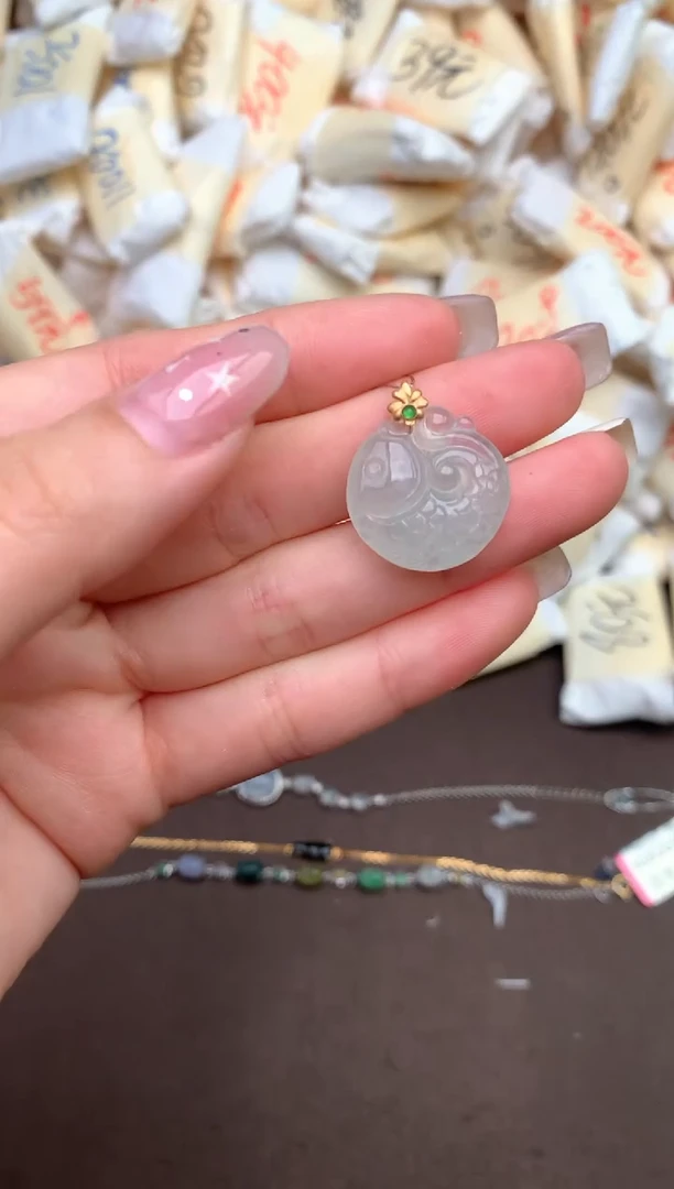 【闪购商品】翡翠挂件18K金镶嵌  —