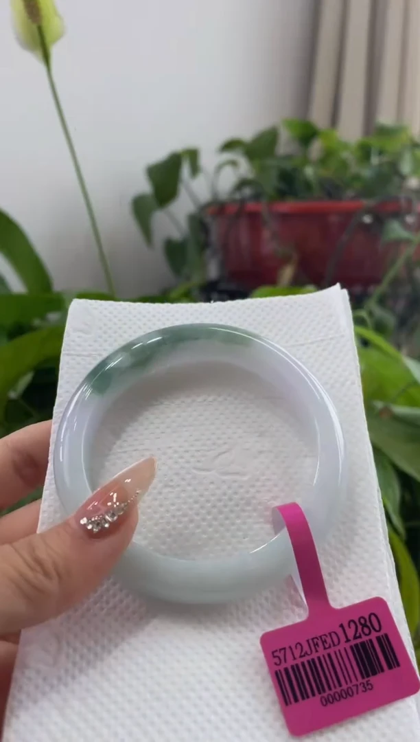 翡翠手镯未镶嵌103手镯56.8