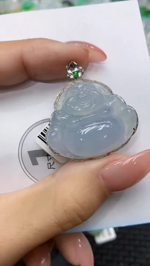 颈饰18K金镶嵌翡翠111111111111
