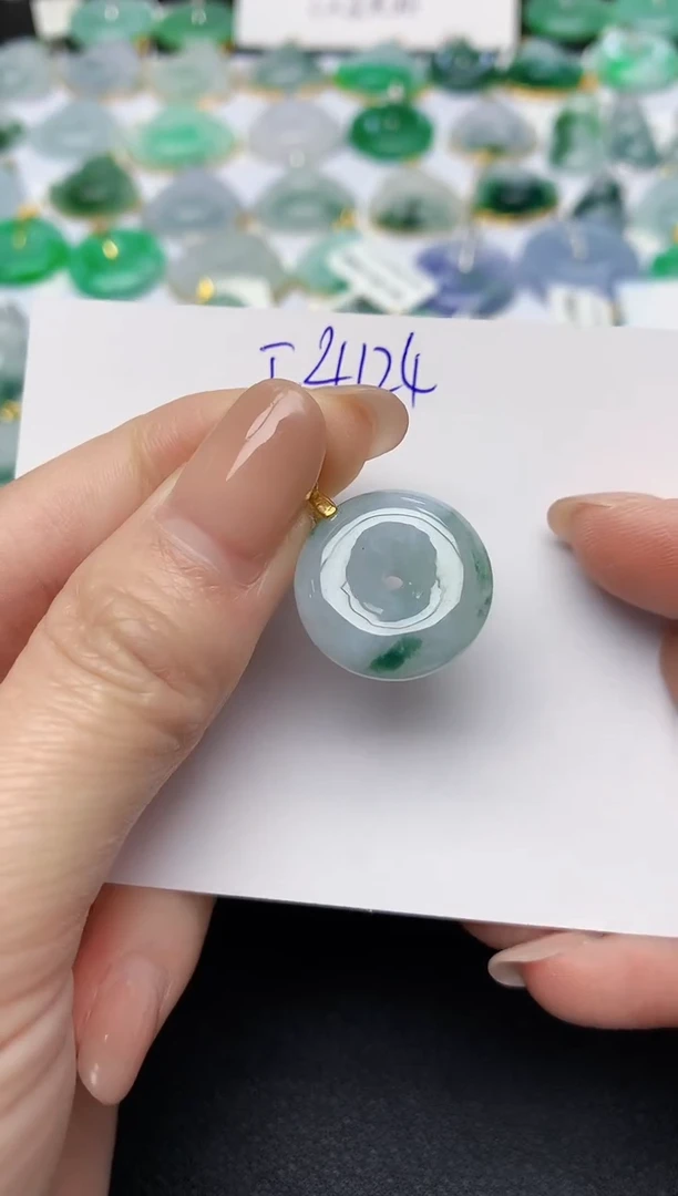 颈饰未镶嵌翡翠天然缅甸A货翡翠百元以上9元证书费自理