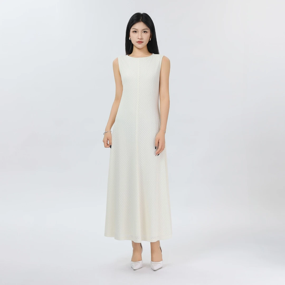 GIRDEAR/哥弟25年新款法式修身显瘦蕾丝时尚长裙优雅连衣裙150032