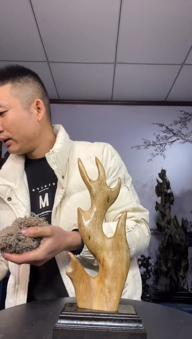 金丝楠木雕款米*生金丝楠木工艺品摆件