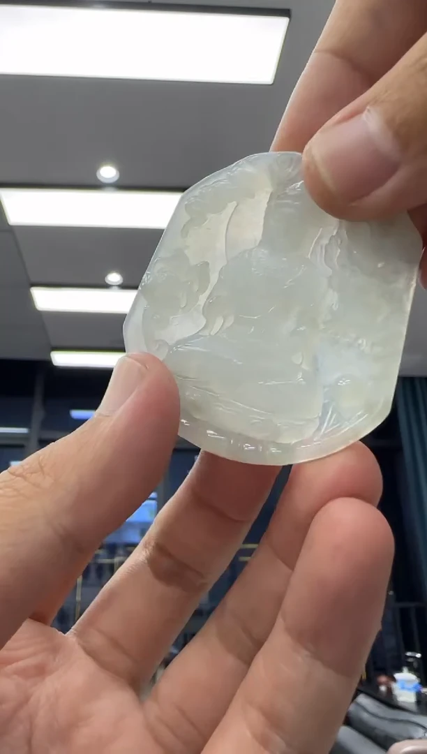 颈饰未镶嵌翡翠天然翡翠A货孤品一件