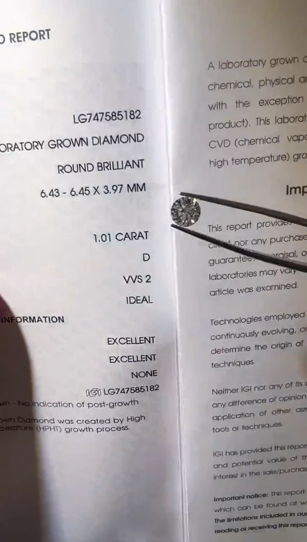 裸石合成钻石LG5182    1.01ct