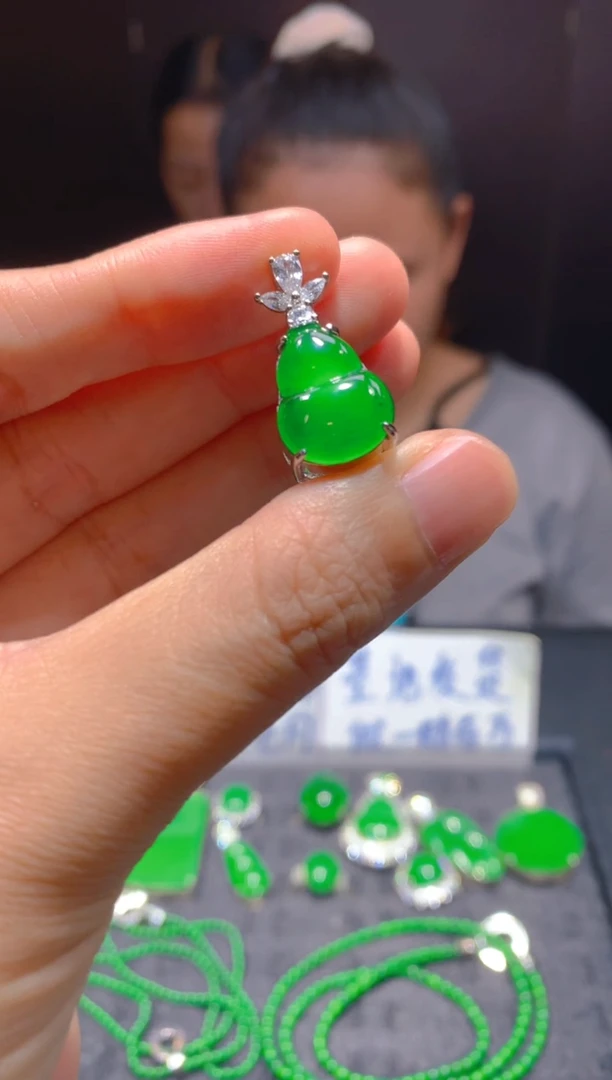 未镶嵌定制翡翠198多样性发货（发其一）
