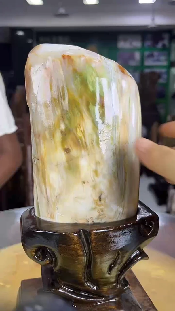 缅甸天然树化玉摆件