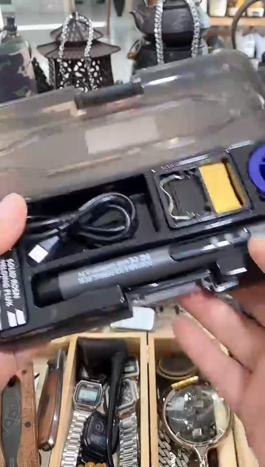 瓷片闪购商品  如图所示