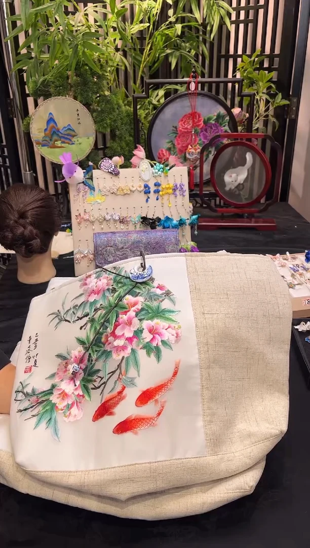 织绣时**好非遗苏绣手工饰品