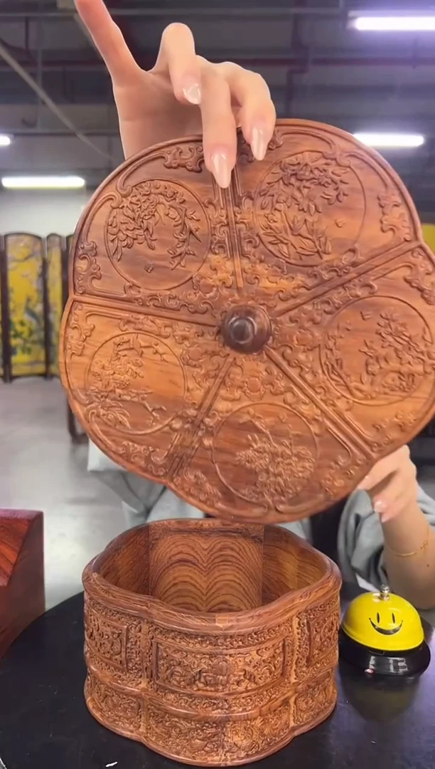 木用****3DZ1608-P7MK-花鸟图梅式糖果盒（拍）