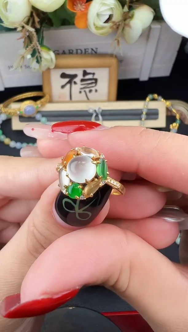 18K金镶嵌手链翡翠勿拍