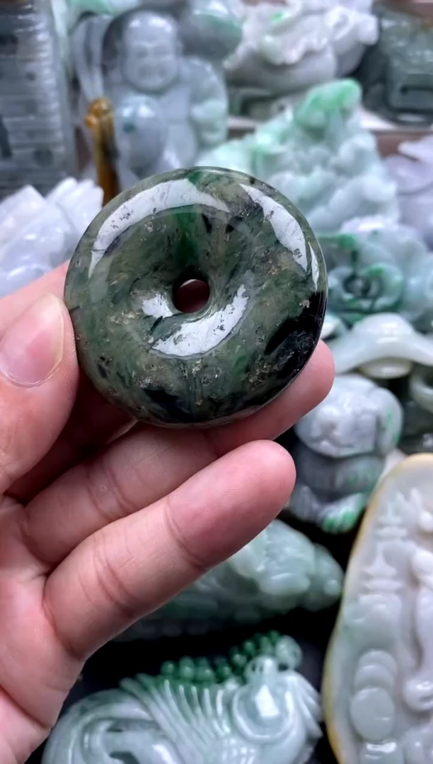 吊坠(不含链)未镶嵌翡翠1