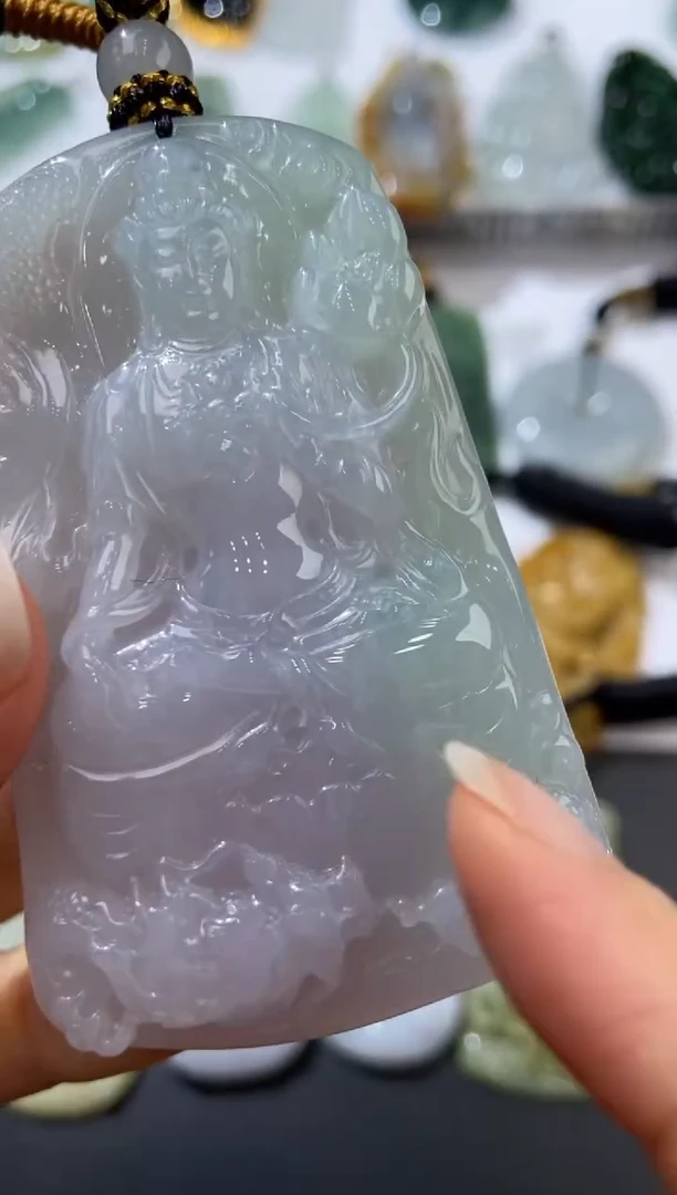 未镶嵌挂件翡翠379644 多人