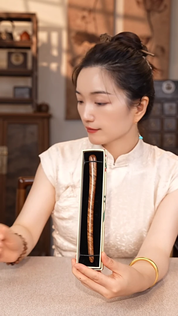 乌木类家具金丝楠满纹发簪