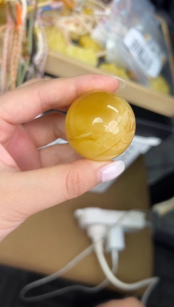 裸石琥珀未镶嵌琦*轩琥珀蜜蜡吊坠