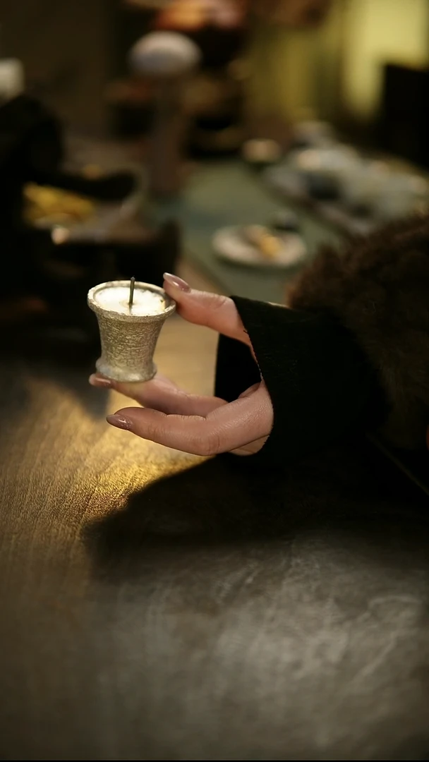 阿眠   吴一延手作银彩烛台