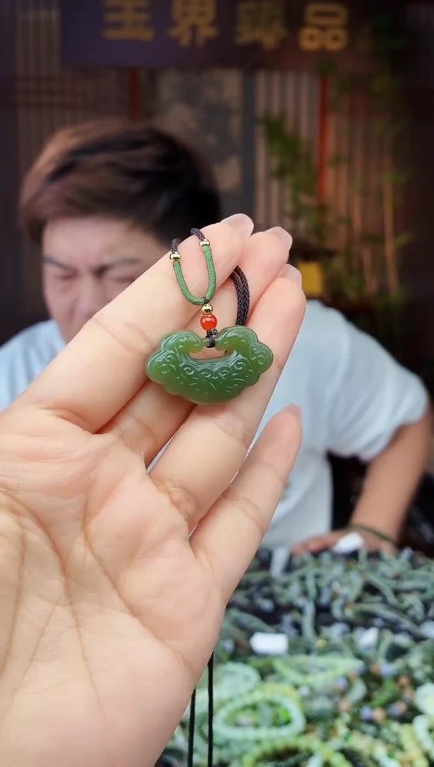 和田玉未镶嵌挂件拍一发一多样性发货