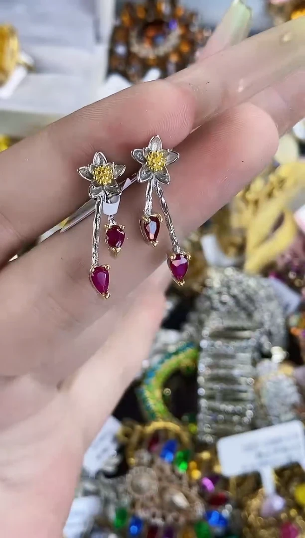 耳饰银S925镶嵌红宝石楚楚珠宝中古甄选不退换