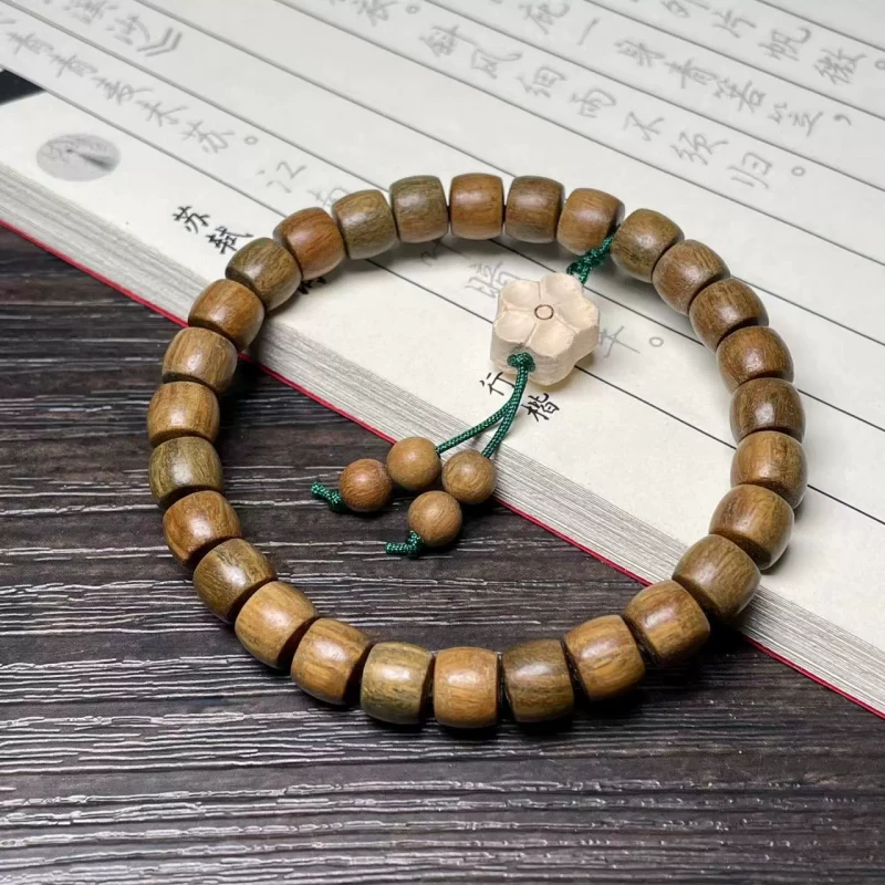 花梨桶珠梅花手串8mm LQ131