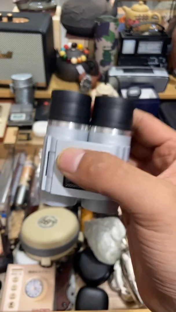 瓷片闪购商品  如图所示