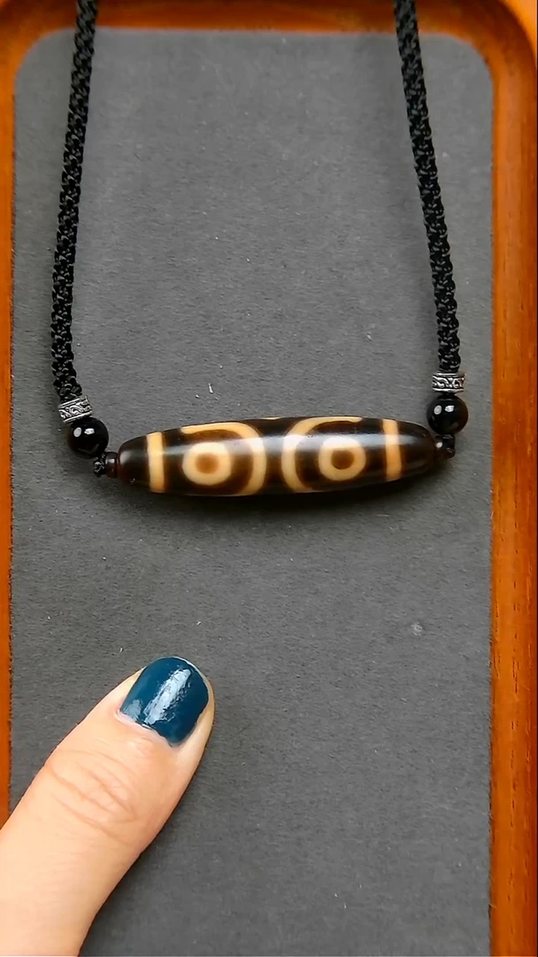 玛瑙/玉髓未镶嵌珠宝半成品颜*上肯全手宝盖三眼12*47