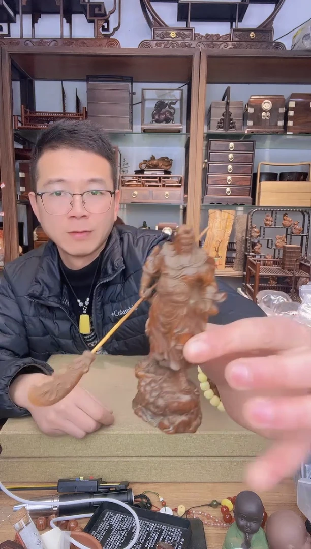 【闪购商品】乌木类书架053黄杨做旧小关公摆件