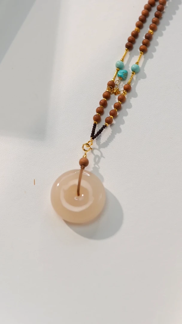 【闪购商品】和田玉颈饰18K金镶嵌藕粉大平安扣