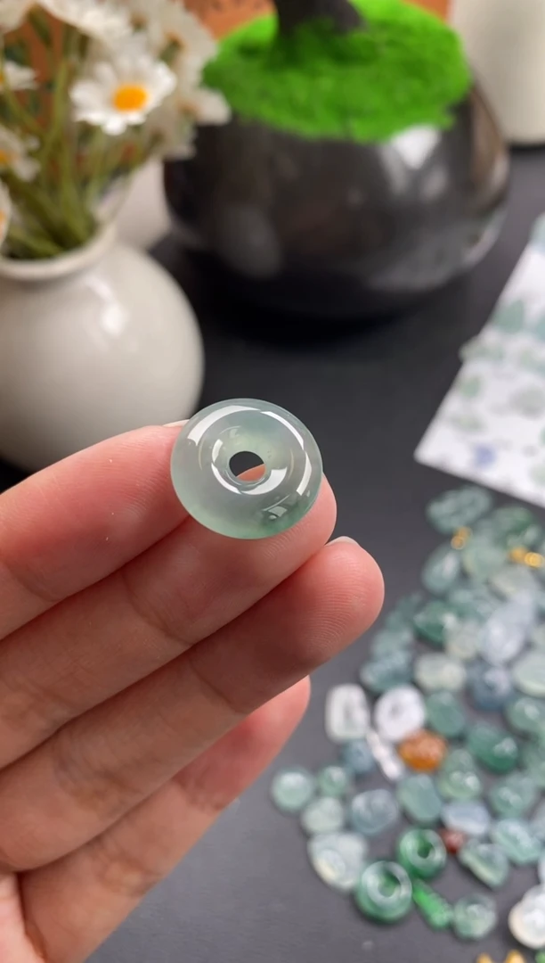 散珠翡翠冰种甜甜圈