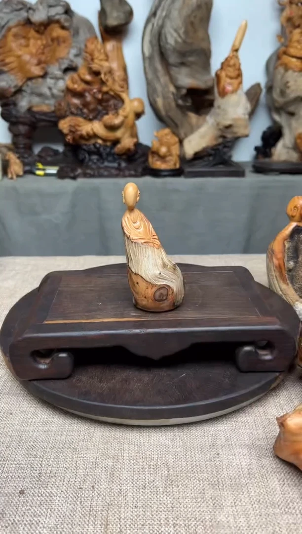 柏木（崖柏）崖柏雕刻件