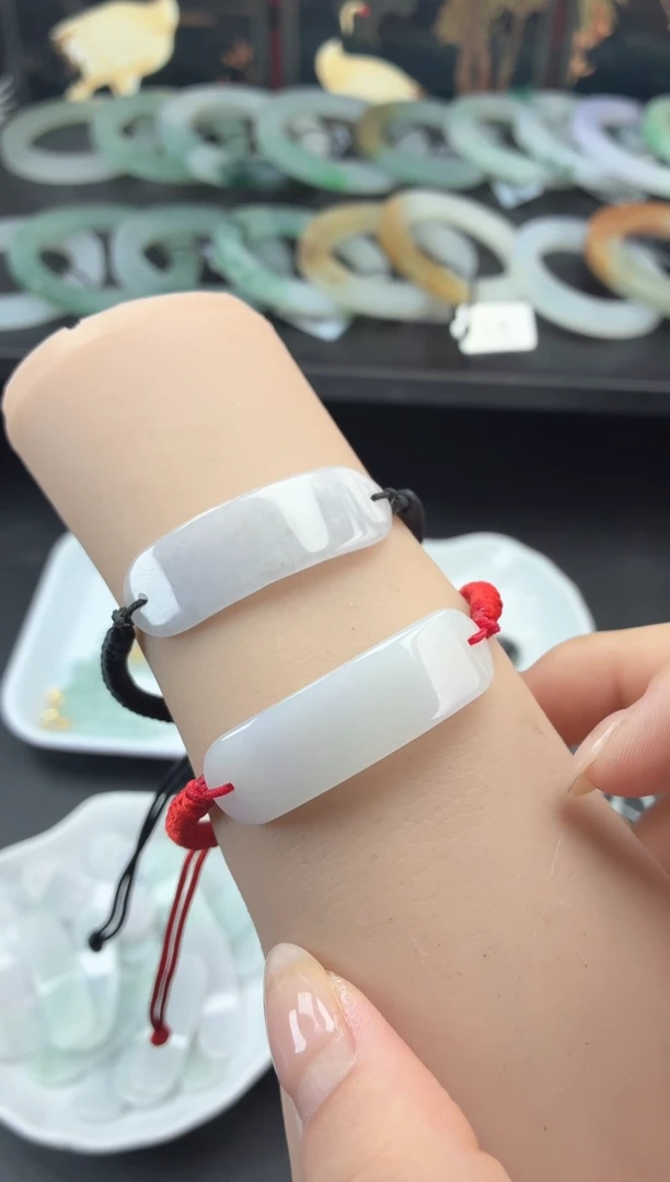 翡翠未镶嵌颈饰A05【多样性发其一】