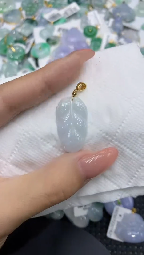 颈饰未镶嵌翡翠111111111111